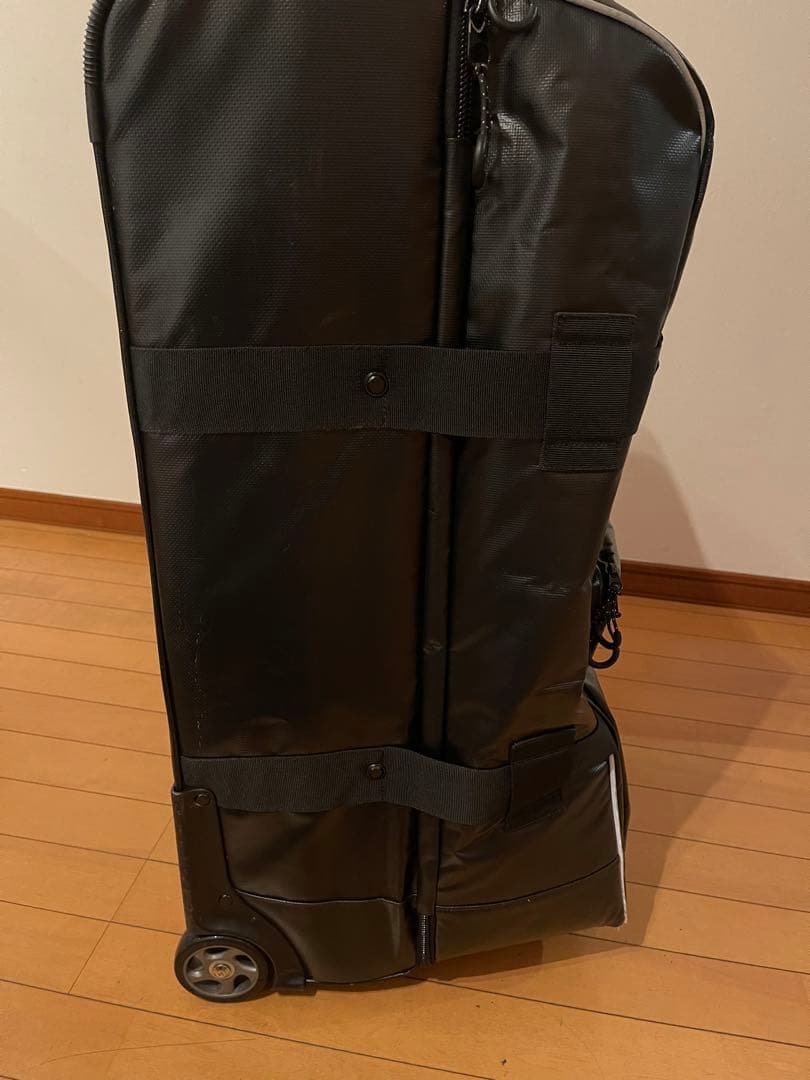 デサント スキー用キャリーバッグ（ブラック）ホイール付き【ほぼ新品