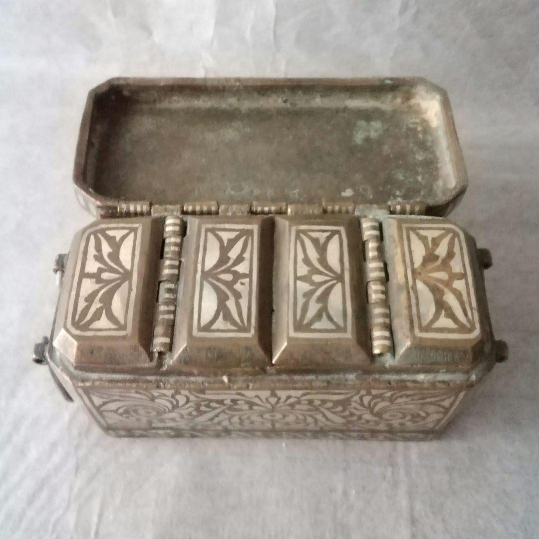 銀象嵌青銅ベタル箱、イスラム フィリピン ミンダナオ アンティーク