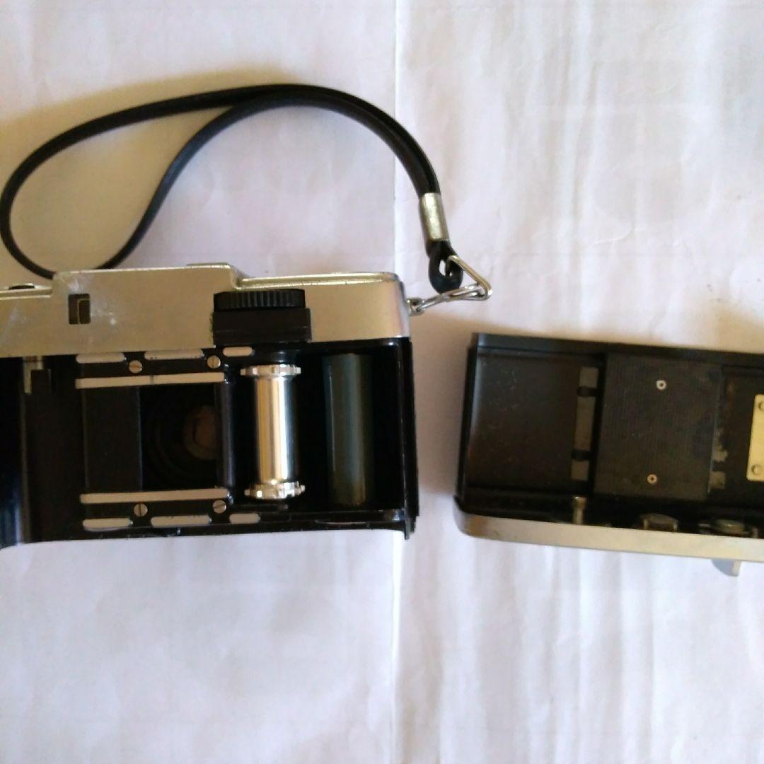 OLYMPUS PEN D 箱・説明書付き フラッシュバルブ付き - メルカリ