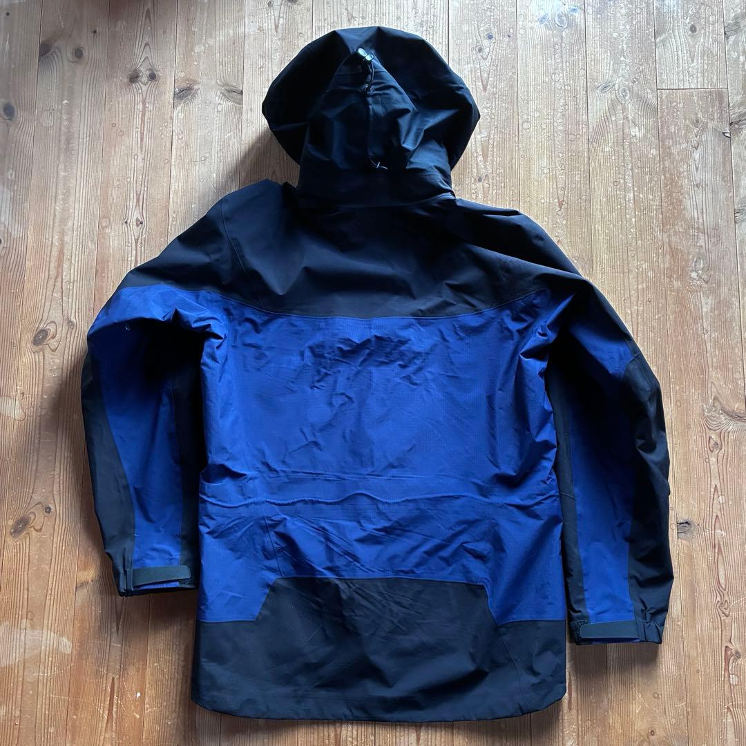 ARC'TERYX × BEAMS 40th 別注 THETA AR sizeM - メルカリ
