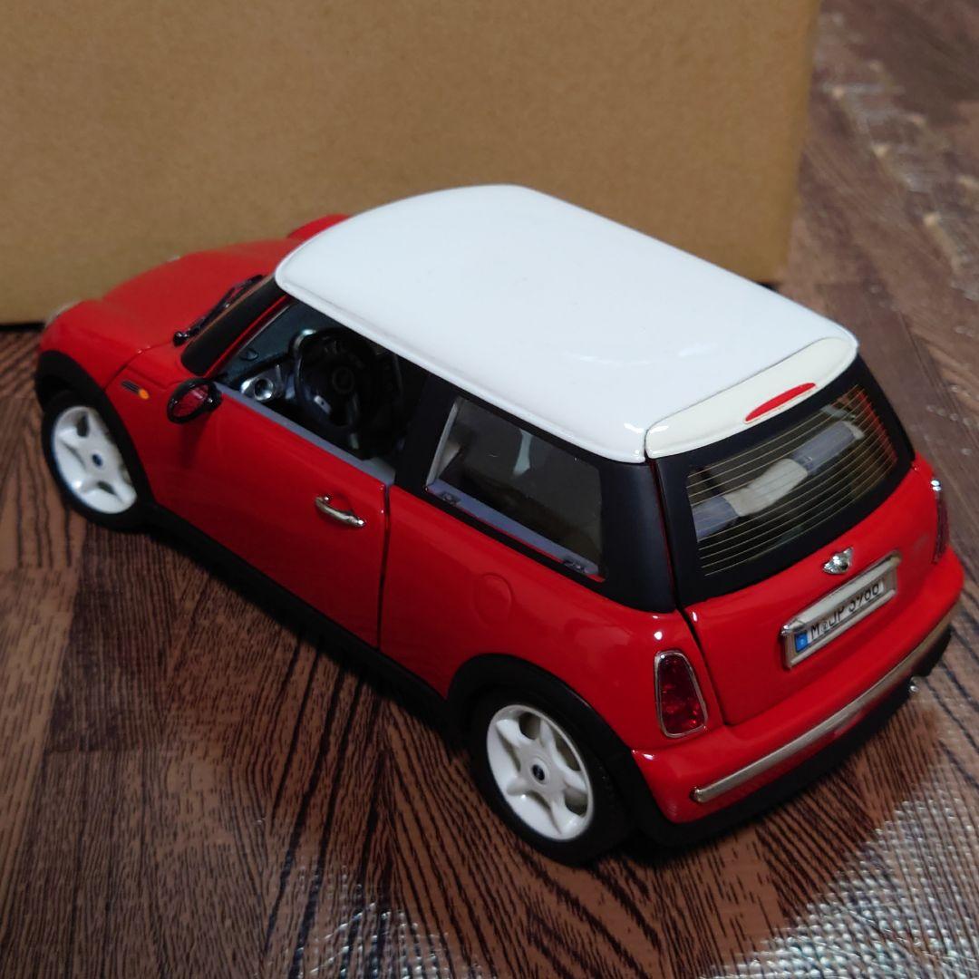 ミニチャンプス　1/18　ミニクーパー