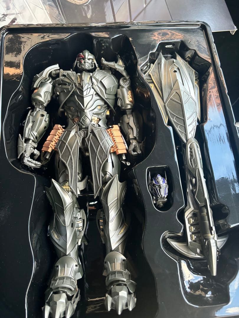 unique toys 非MPM メガトロン トランスフォーマー