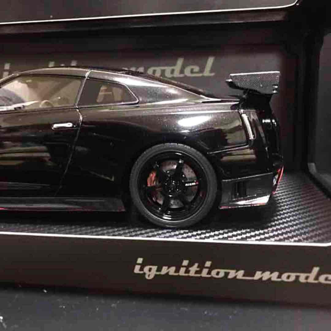 イグニッションモデル 1/18 ミニカー GTR R35 ブラックパール