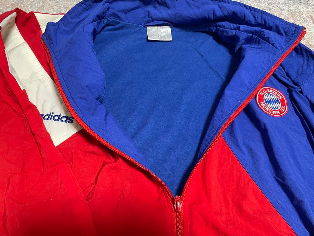 アディダス 銀タグ 万国旗タグ バイエルンミュンヘン 90s シェル