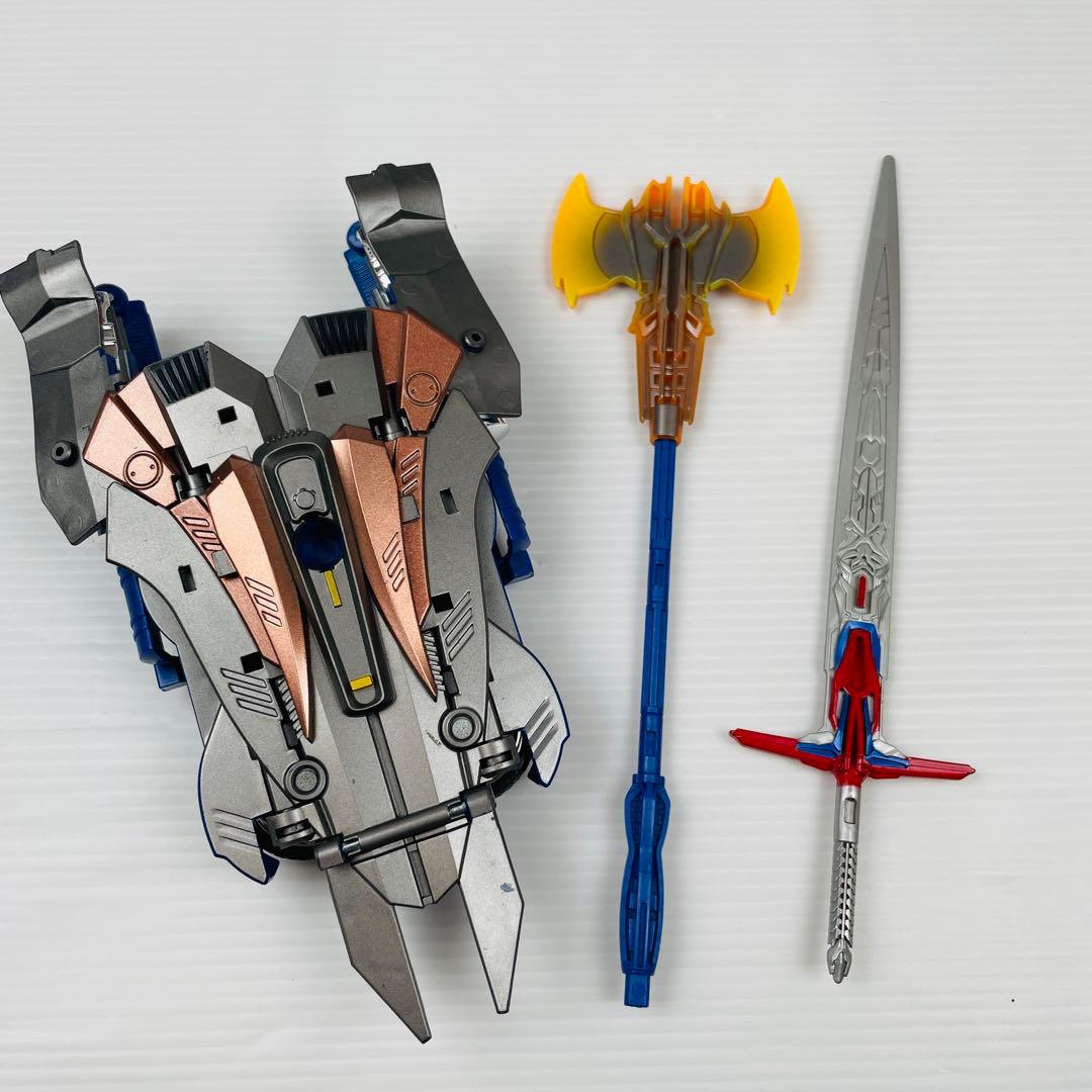 トランスフォーマーキャリバーオプティマスプライム　ブラックアウト