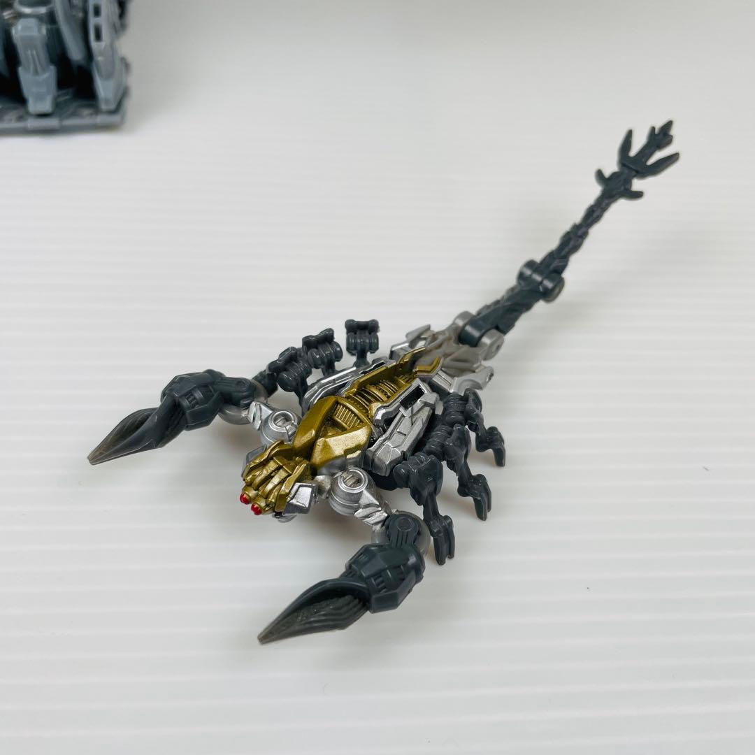 トランスフォーマーキャリバーオプティマスプライム　ブラックアウト