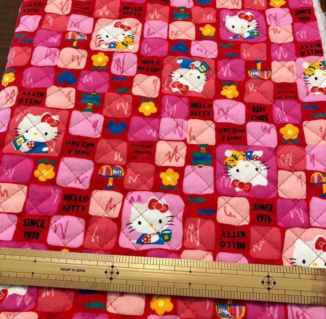 平成レトロ】1997年 ハローキティ キルティング生地 110×55 廃盤レア