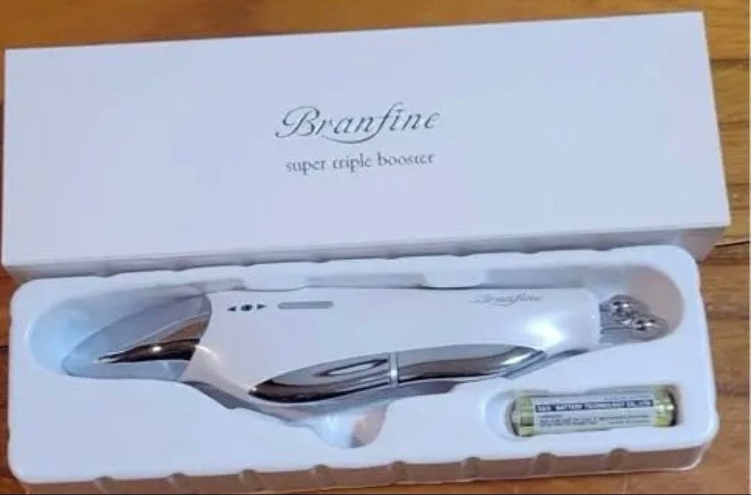 新品未使用⭐︎ブランフィーネスーパートリプルブースター　EMS美顔器 ブランフィーネ スーパー トリプルブースター EMS美顔器 ピカ子 QVC