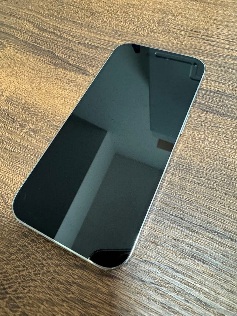 iPhone 14pro 美品 iPhone 14 Pro 256GB - シルバー（SIMフリー）[整備済製品] - Apple