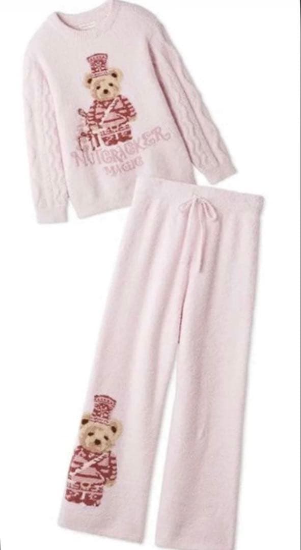 人気完売品　美品　スナイデルホームホリデーベア ピンク 上下セット Steam Whip】ホリデーベアジャガードプルオーバー(ニットプルオーバー