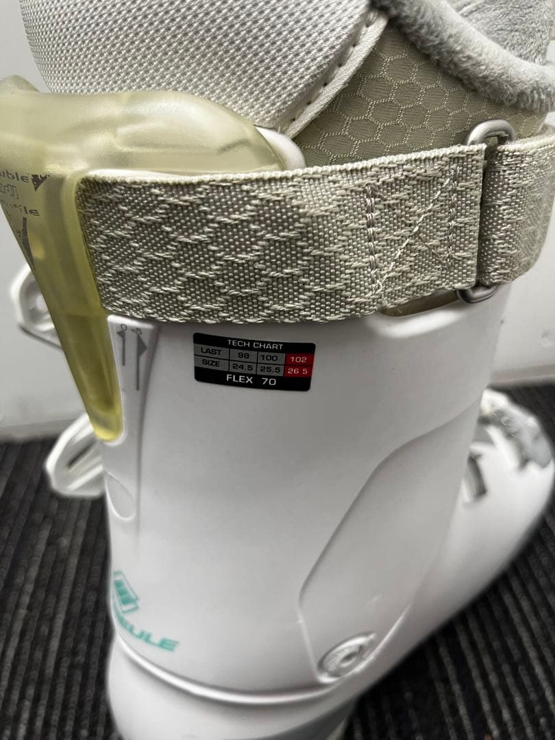 半日のみ使用　シュトロイレGARNET70W ブーツ 25〜25.5cm スキー