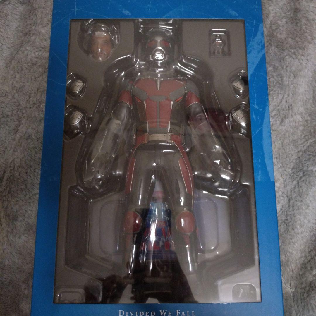 よ*ン様 ホットトイズ アントマン シビルウォー