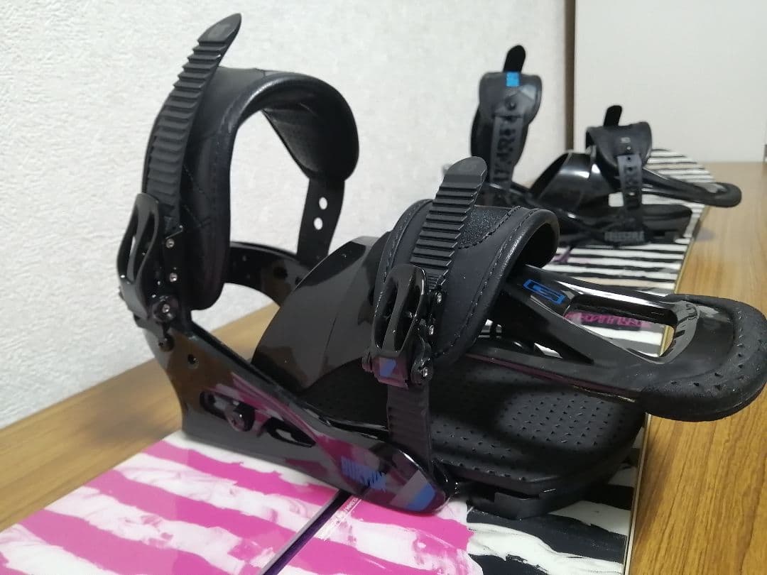 BURTON FEATHER V-ROCKER 140 ビンディング付き - メルカリ