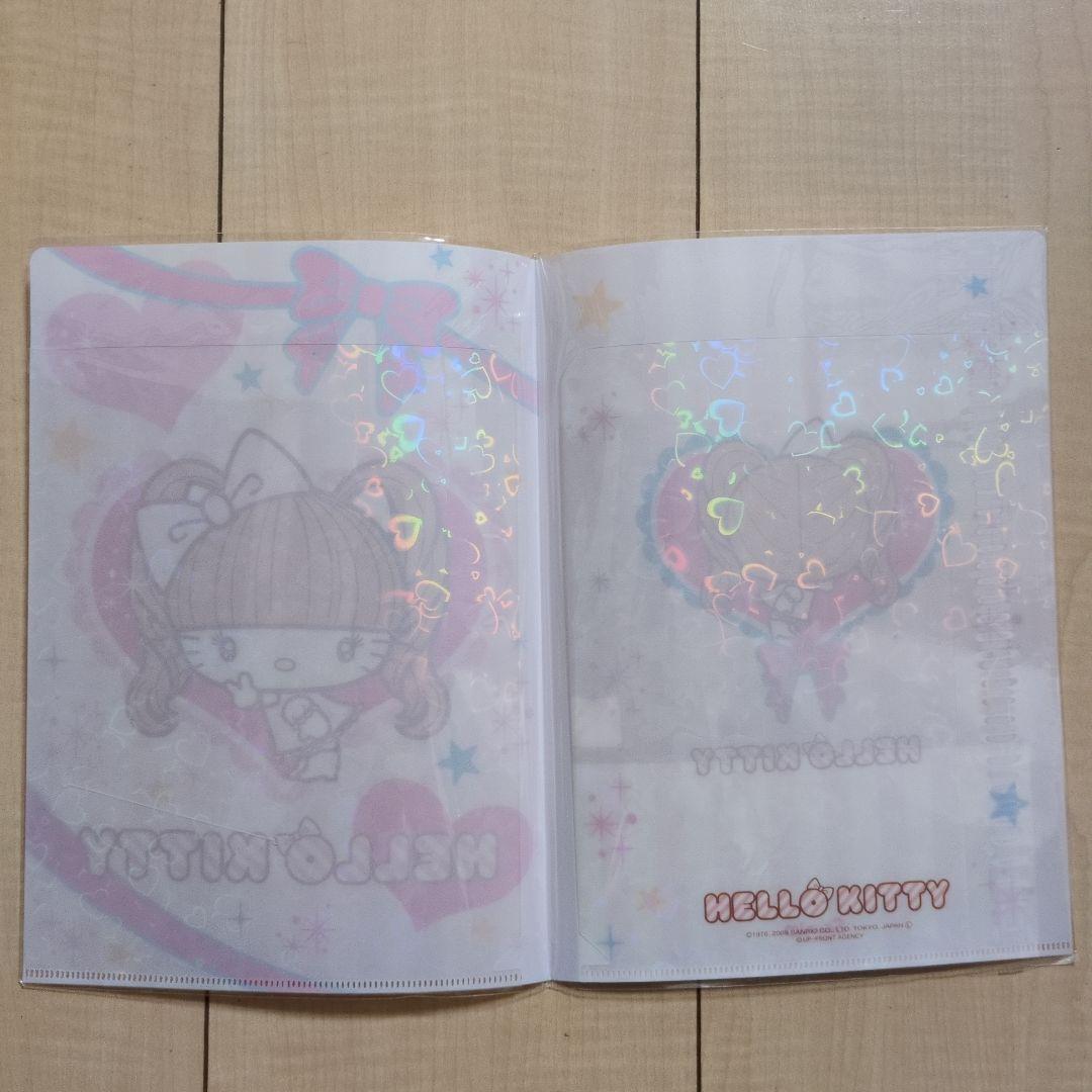 d*7様 ハローキティ×辻希美 A5 2つ折りクリアファイル 2枚