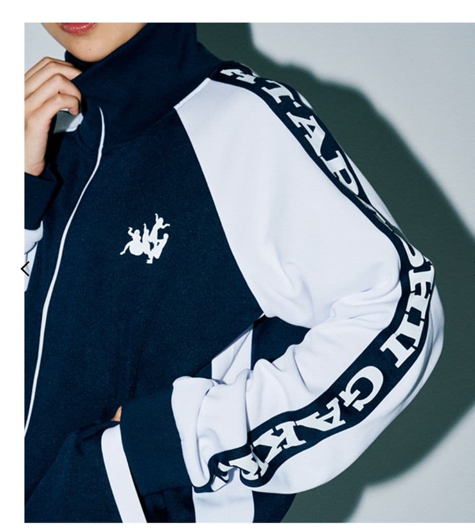 AG 新しい学校の運動着 上下セットMネイビー