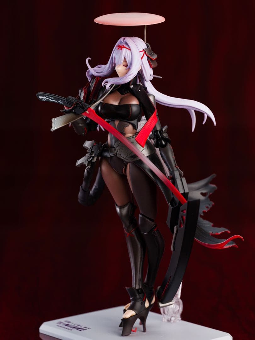 MADHANDS　BIG シリーズ可動カラーレジン　勝利の女神　NIKKE　紅蓮