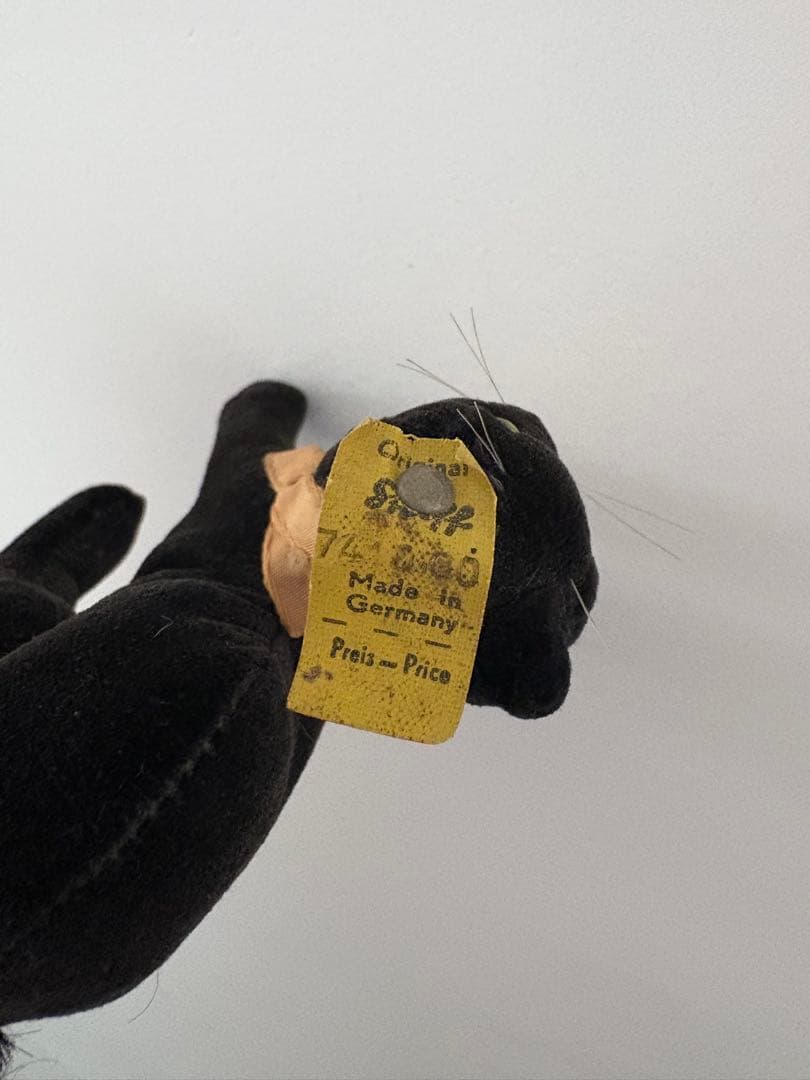 シュタイフ　トムキャット