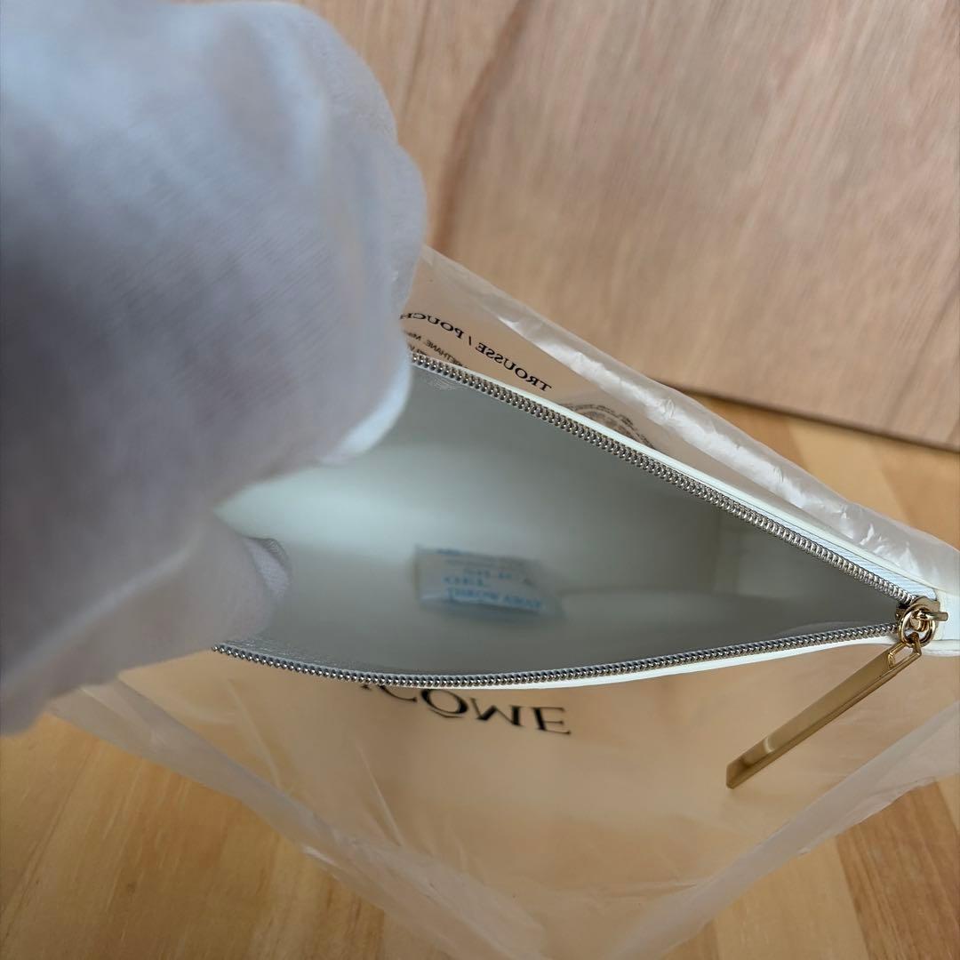 LANCOME ABSOLUE ホワイトポーチ ノベルティ 新品未使用 - メルカリ