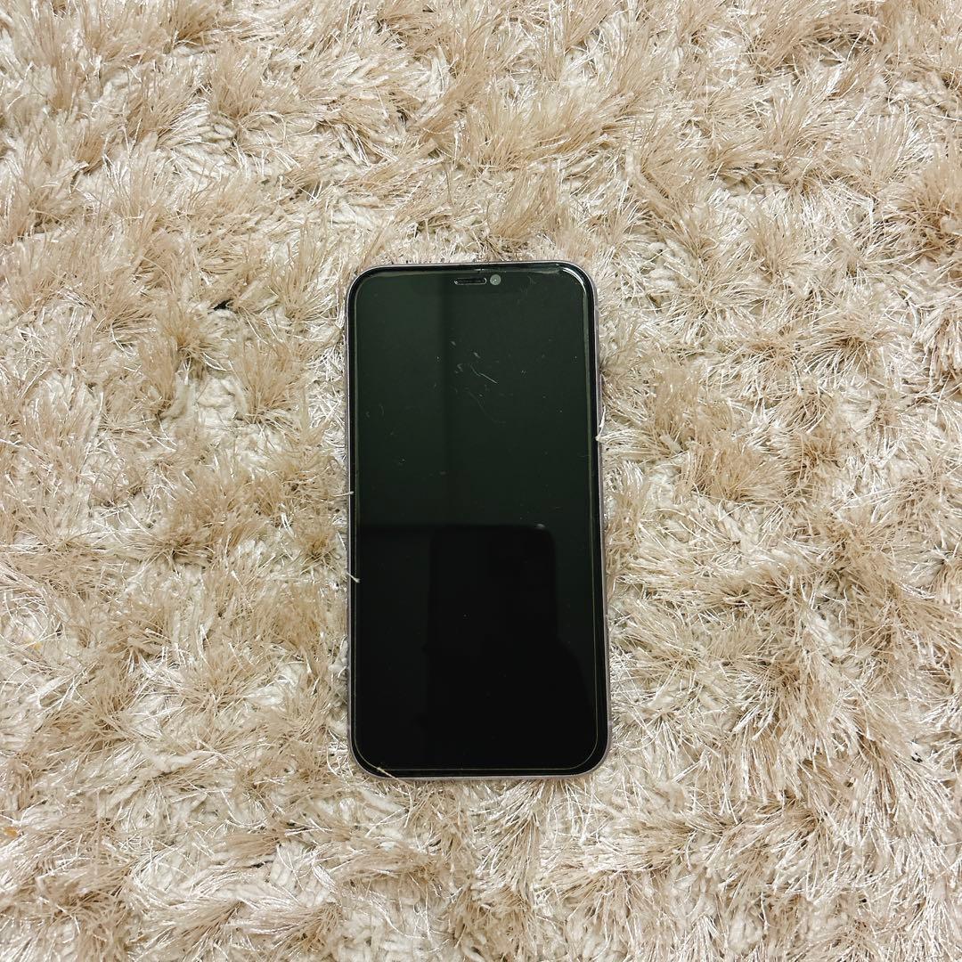 Apple iPhone 11 ラベンダー 本体 ケース5個付き その他特典有り