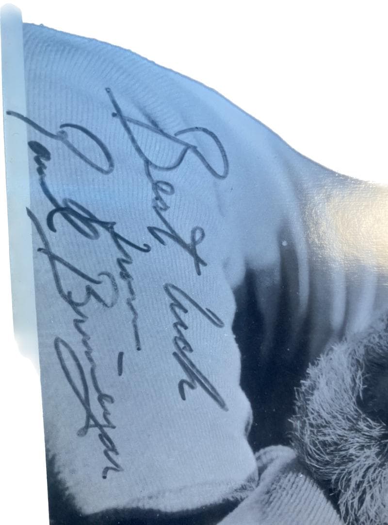 ローハイド―2の直筆サイン入り写真集（コピーではありません） - メルカリ