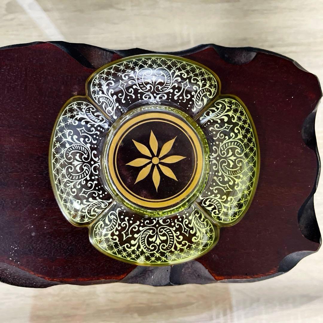 骨董 時代ガラス 精密エナメル絵付け 金彩 四葉型 ウランガラス