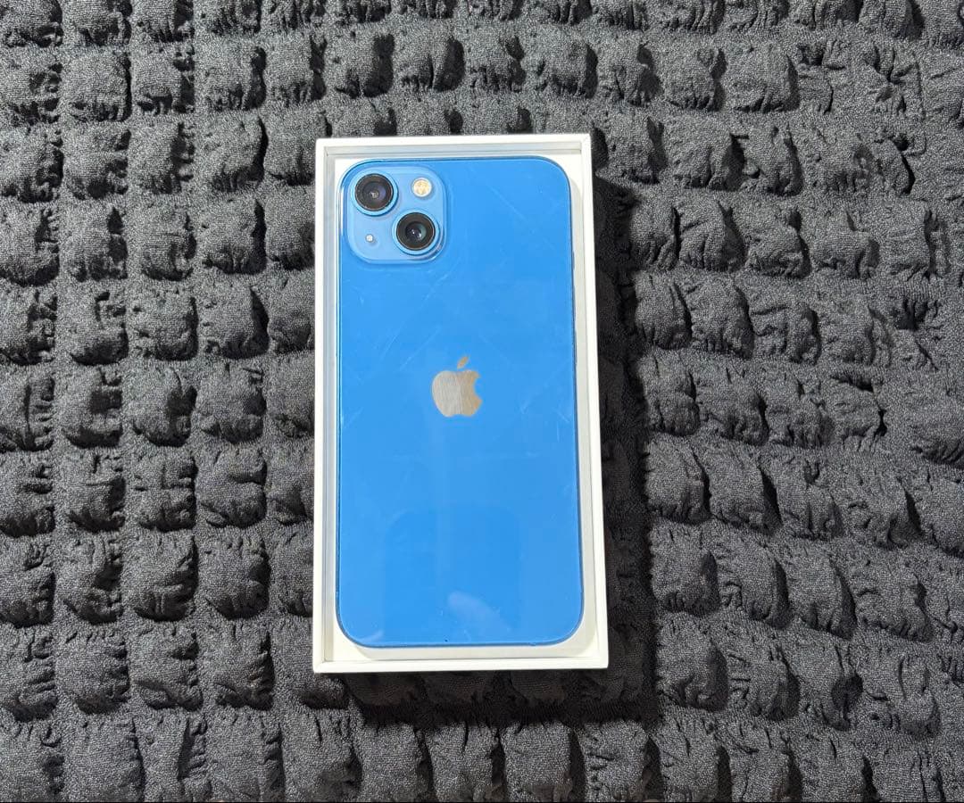 こ*も様 Apple iPhone 13 ブルー iPhone 13 新品同様 100％ Apple iPhone13 128GB ブルー SIMフリー