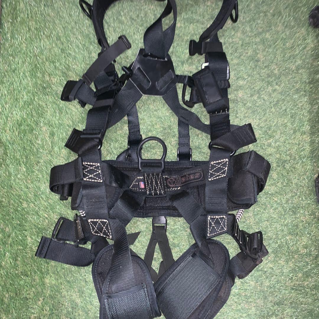 YATES社 タクティカルフルボディーハーネス ロープバック 特殊部隊用