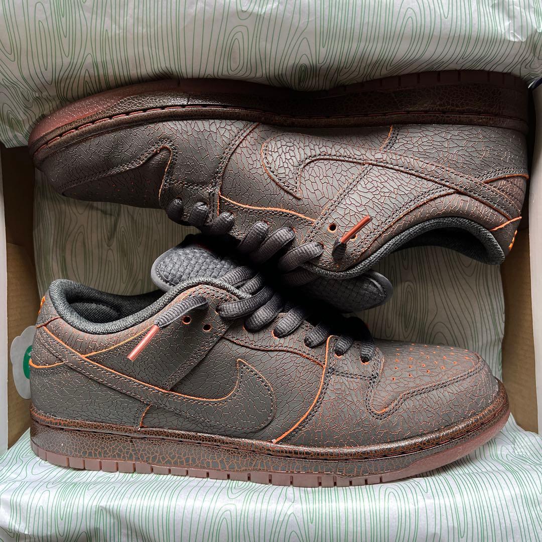 靴 NIKE SB DUNK LOW PRO PRM KRAMPUS US10 NIKE SB（ナイキ スケートボーディング）| NIKE SB DUNK LOW PRO PRM