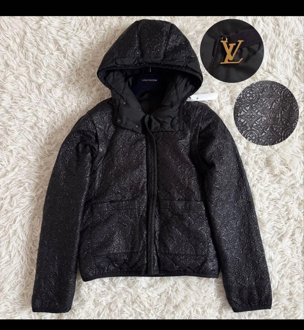 美品　ルイヴィトン　3way　ダウンジャケット　フラワーモチーフ　LV金具　黒 美品 ルイヴィトン 3way ダウンジャケット フラワーモチーフ LV金具 黒
