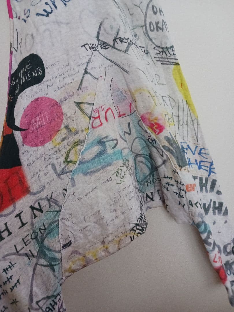 nozomi ishiguro カラフルグラフィティオールインワン スウェット