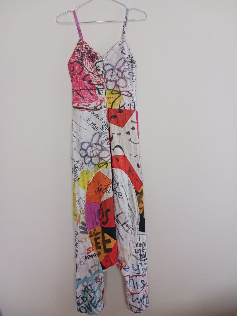 nozomi ishiguro カラフルグラフィティオールインワン スウェット