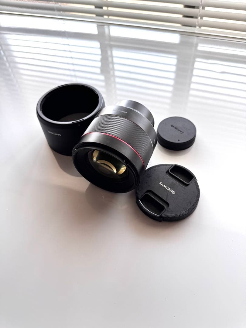 最終値下げSAMYANG AF 85mm F1.4 FE (ソニー E用レンズ） SAMYANG カメラレンズ (ソニーE用/フルサイズ対応) AF 85mm F1.4 FE II