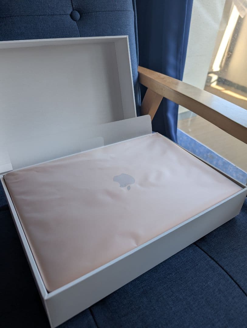 MacBook Air M1 箱つき 13インチ 8G 美品 - メルカリ