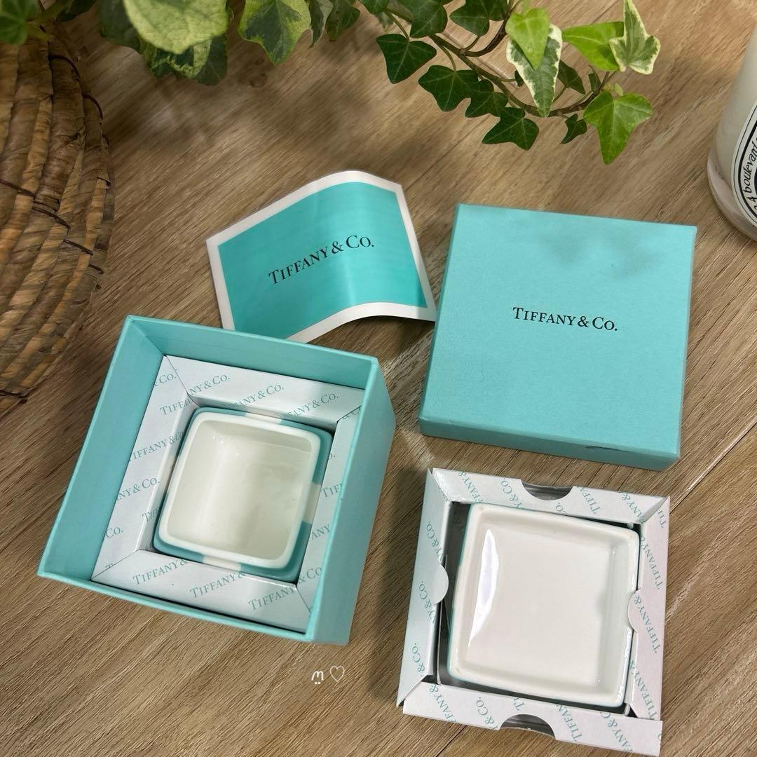 新品ティファニー ブルーボウボックス ミニ プレゼントリボン小物入れ