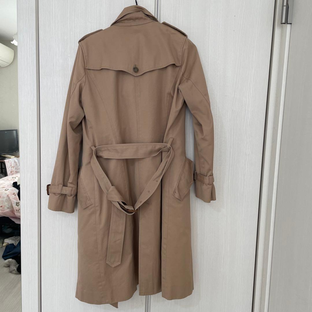 ベージュ ダブルブレスト トレンチコート - メルカリ
