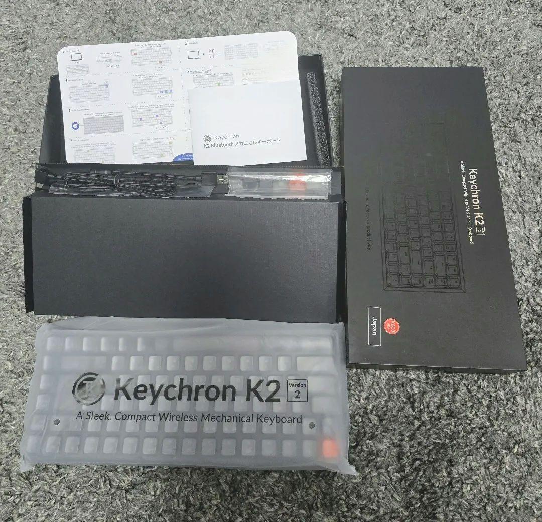 ​[極美品]Keychron K2 RGB 茶軸 日本語配列 JIS メカニカルキーボード「Keychron K2」RGBライト/White LED搭載モデルを