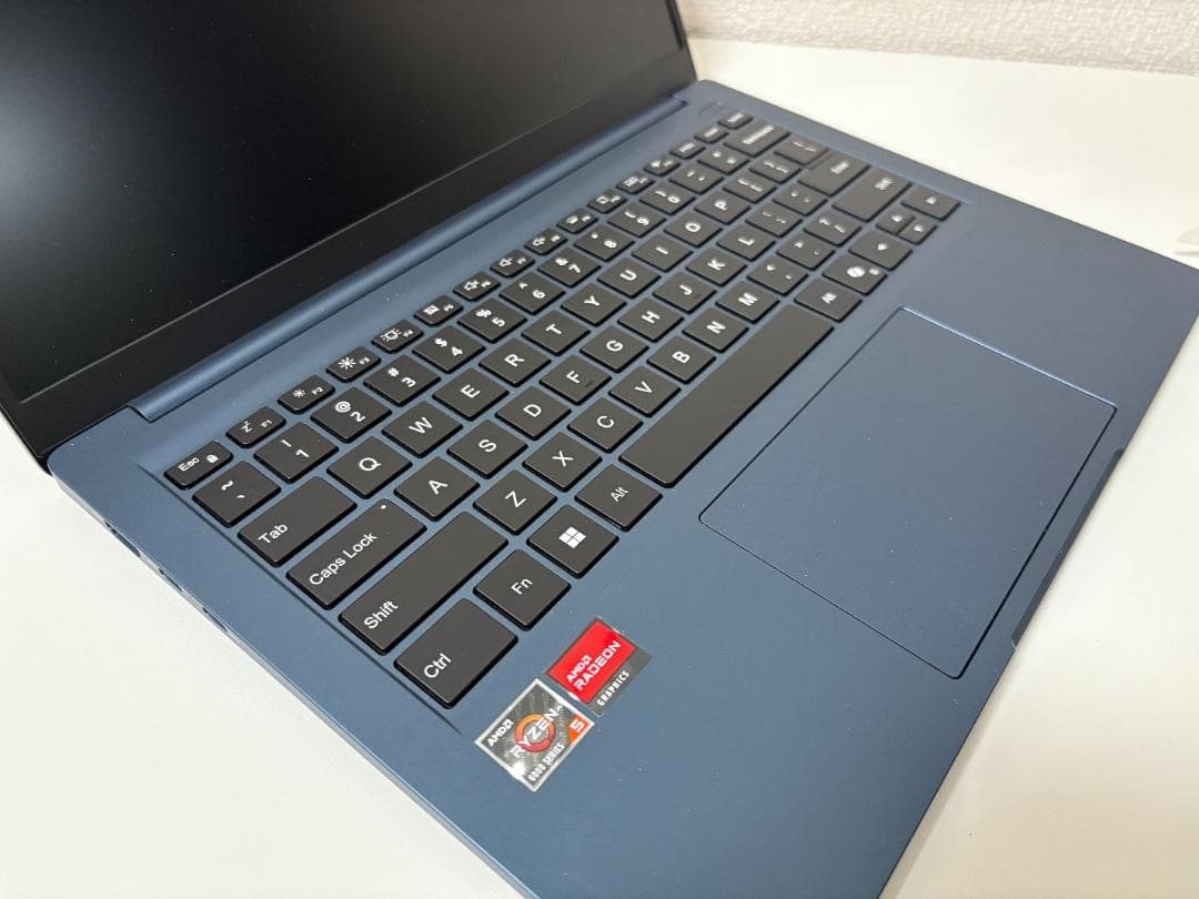 【美品】CHUWI CoreBook Air/Ryzen5/16/512/1kg