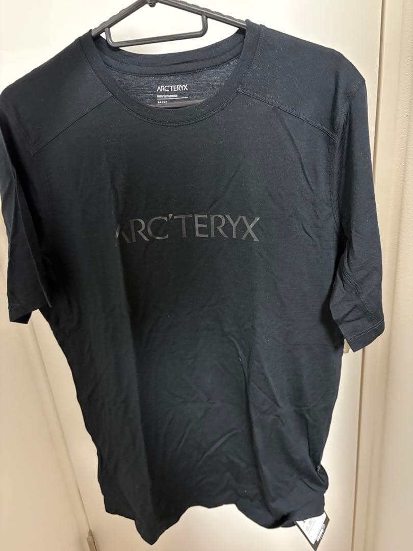 ARC'TERYX メリノウール 半袖 Tシャツ ブラック Mサイズ ARC'TERYX（アークテリクス） イオニアメリノウールアークワードロゴSS