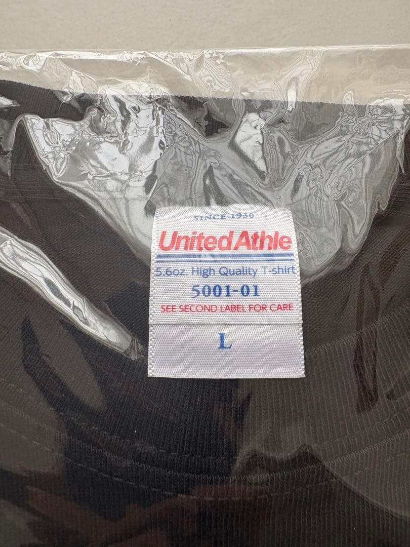 新品未使用 粗品 ハゲタコエビフライTシャツ 黒 Lサイズ - メルカリ