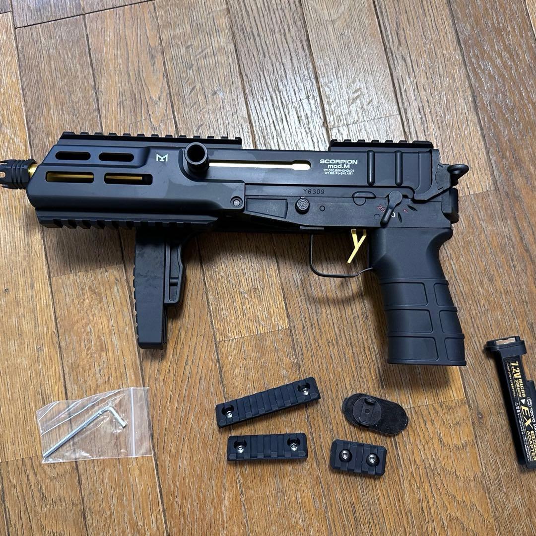 マルイ スコーピオン mod M マガジンバッテリーなし動作未確認 ＋ グリップ Amazon | □フルセット□ 電動コンパクト マシンガン スコーピオン