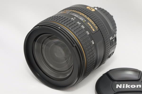 レンズ(ズーム) Nikon AF-S DX 16-80mm f 2.8-4 ED VR 作例あり」Nikonのレンズ AF-S DX NIKKOR 16-80mm F2.8-4E ED VRを購入