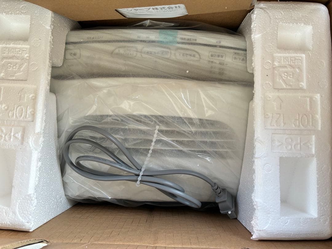 未使用品】 シャープ ペット用 除菌イオン・加湿空気清浄機 KC-40P1