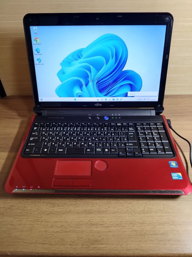 Fujitsu レッド Windows 11 AH53/C i3 Fujitsu レッド Windows 11 AH53/C i3 - メルカリ