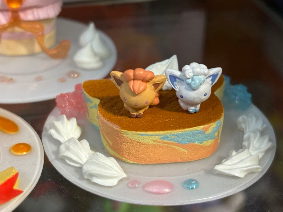 タイムセール！ミニフィギュア コレクション ポケモン デザート