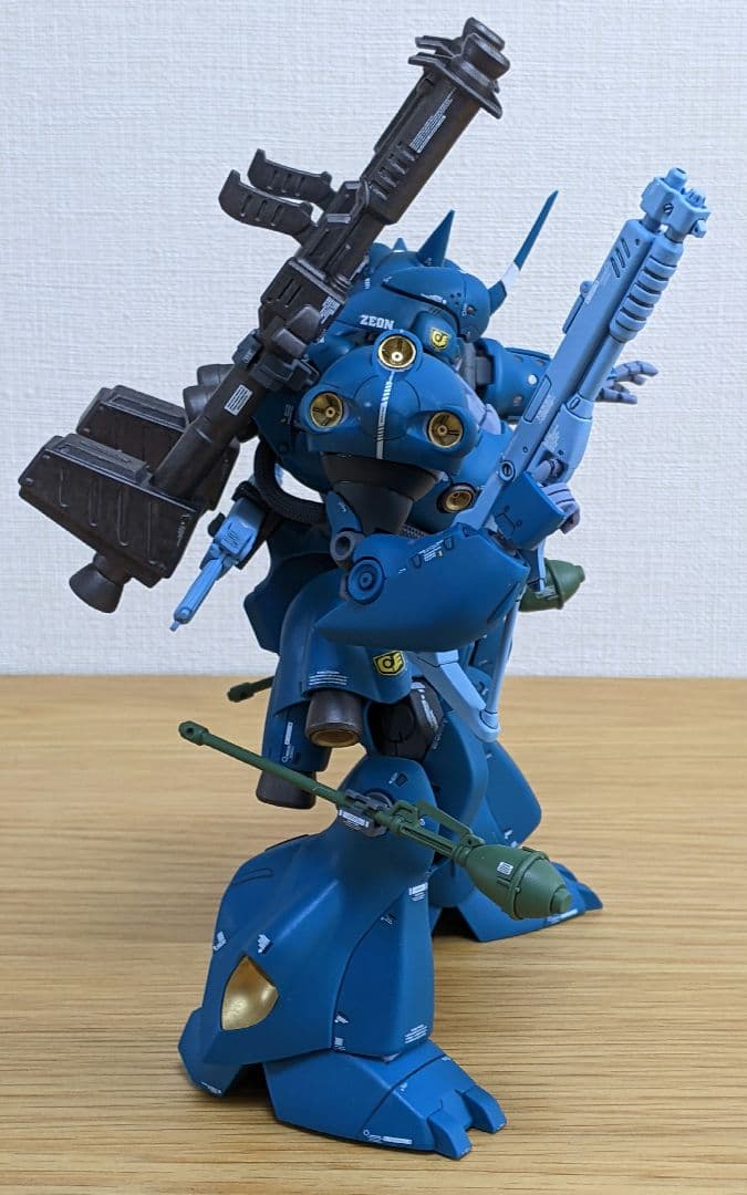 「さあ来い、戦い方を教えてやる」ガンプラ　完成品　1/100　MG　ケンプファー