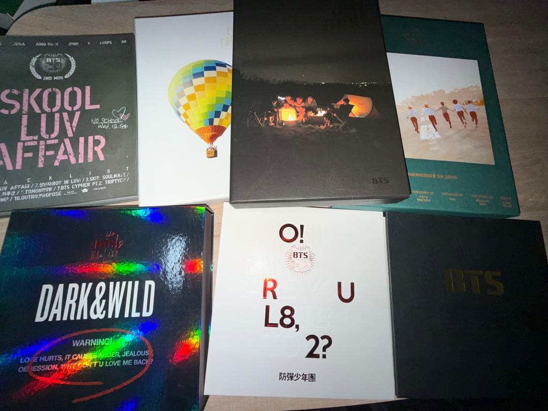 BTS アルバム まとめ売り　　2015ペンライト付 BTS CD,DVD,写真集,ペンライト等まとめ売り - メルカリ