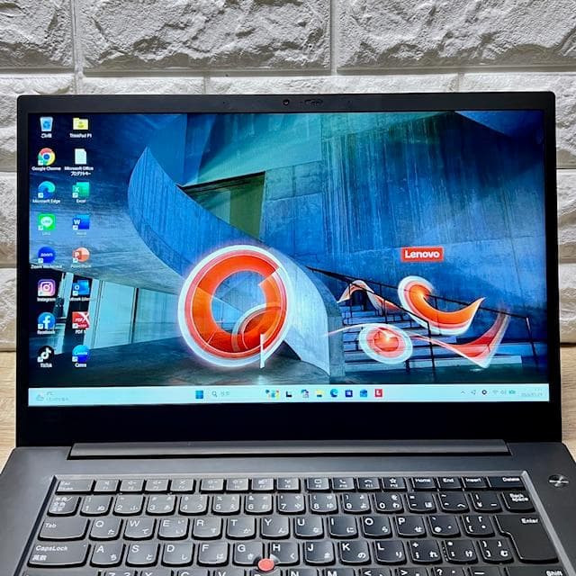 《優良美品》プレミアムモバイルワークステーション！ThinkPad P1