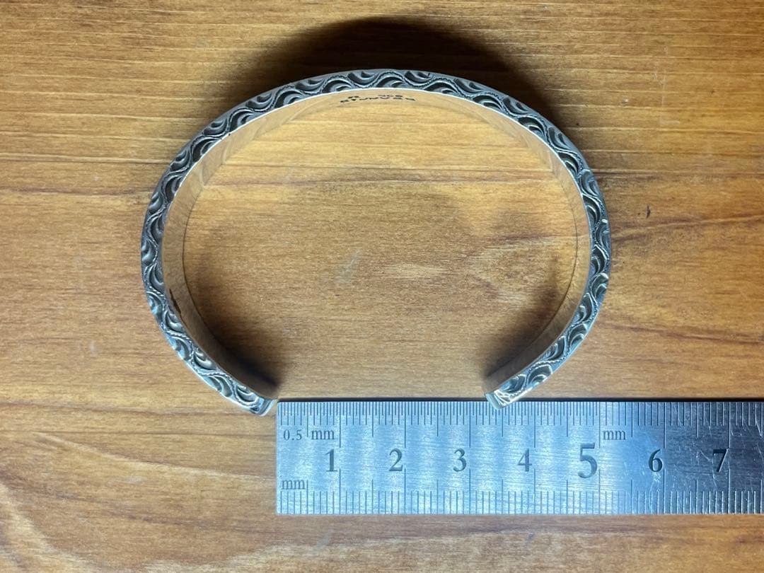 FUNNY D.E.OSCAR バングル