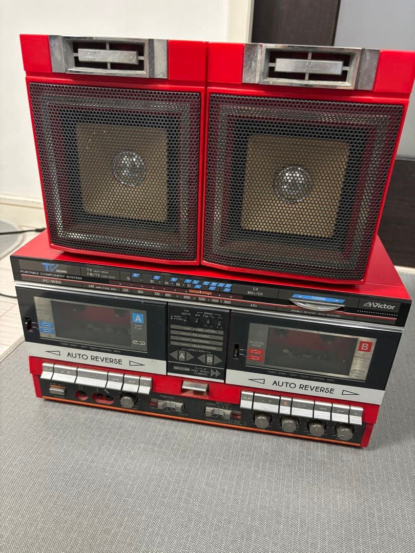 ○Victor○ビクターPC-W88 赤色○ダブルラジカセ・昭和レトロ○ジャンク