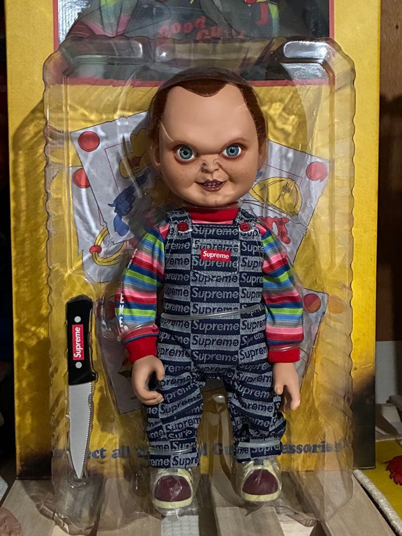 Supreme CHUCKY シュプリーム チャッキー 人形 フィギュア